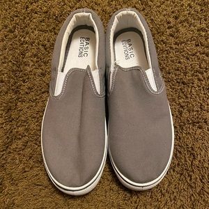 Basic edition shoes